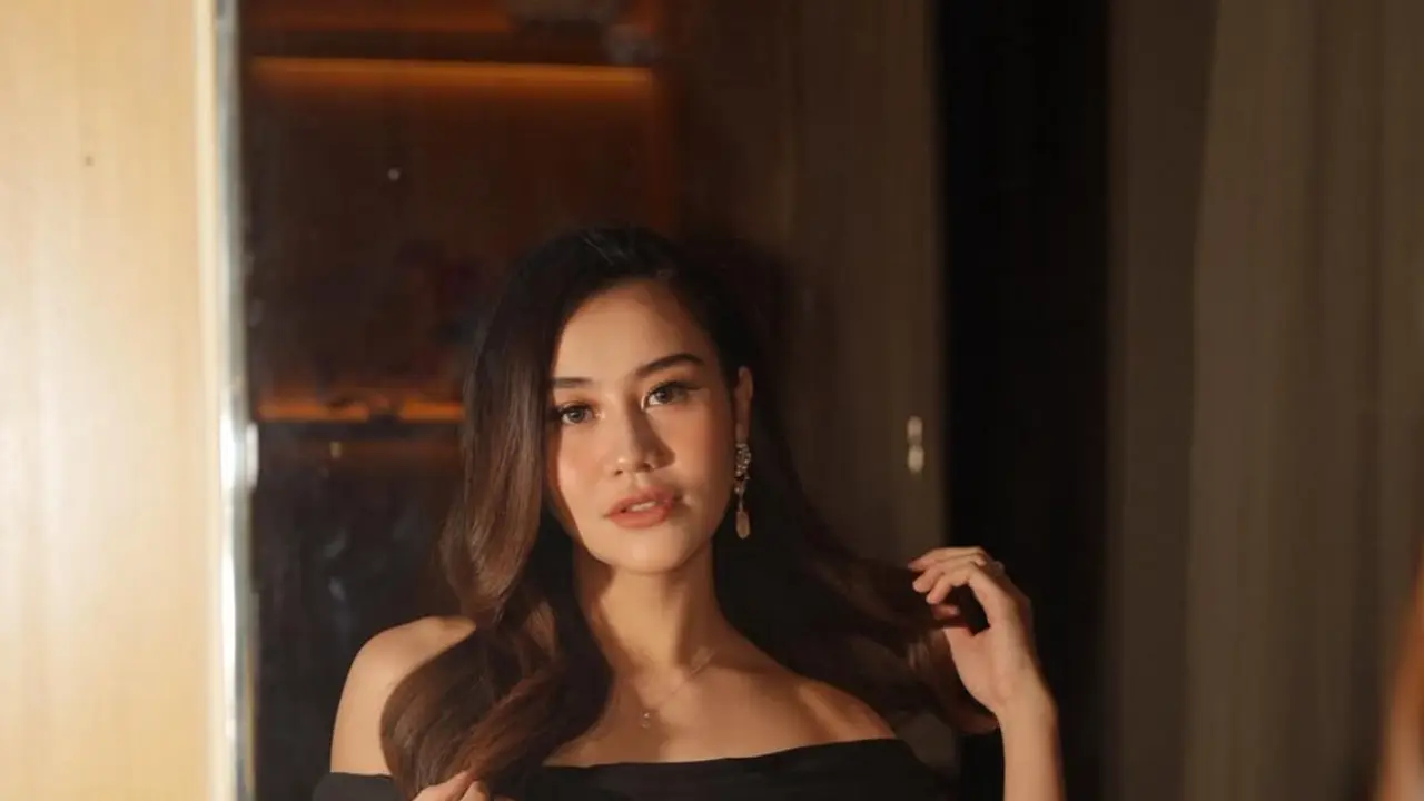 Aaliyah Massaid saat Akad Nikah dan Resepsi El Rumi dan Syifa Handju. [@aaliyah.massaid]