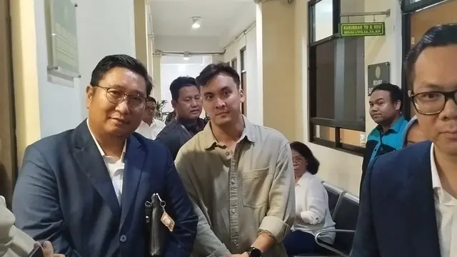 Rendy Kjaernett saat menjalani persidangan di Pengadilan Negeri Bekasi, Jawa Barat, Selasa (18/7/2023).