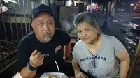 Kebersamaan Indro Warkop dan sang istri. (Foto: instagram.com/indrowarkop_asli)