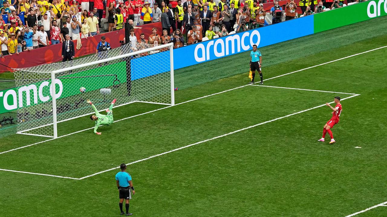 Swiss Hentikan Perlawanan Kolombia