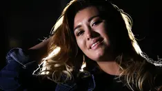 Amanda Gonzales saat wawancara peluncuran album barunya di Kantor Bola.com, Gondangdia, Jakarta,Senin (23/11/2015). (Bola.com/Nicklas Hanoatubun).