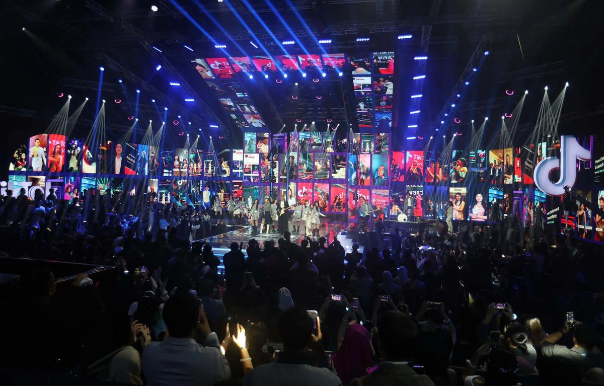 FOTO: Malam Spektakuler TikTok Awards 2025 Hadirkan Deretan Bintang dan Pemenang Terfavorit