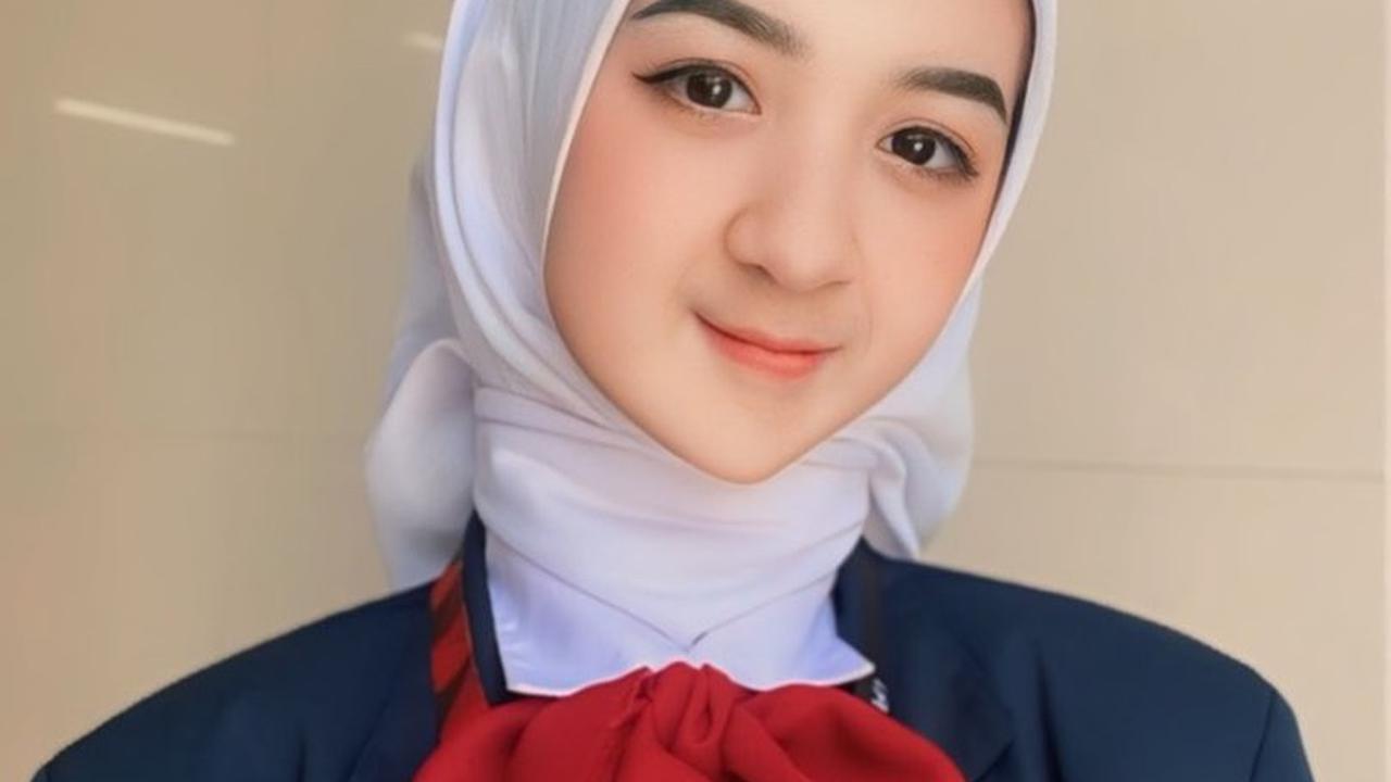 Potret Cantik Niatus Sholihah yang Viral karena Tawaran Raffi Ahmad Jadi Staf Utusan Presiden