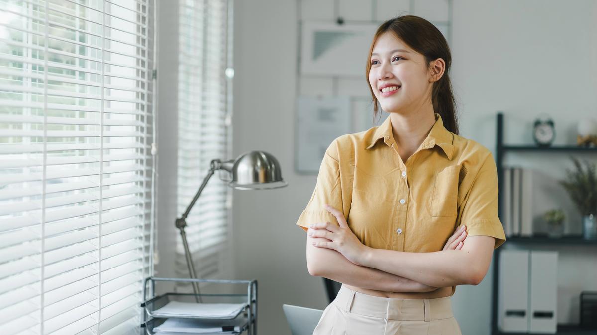 7 Zodiak yang Makin Berkelas di Usia 30-an