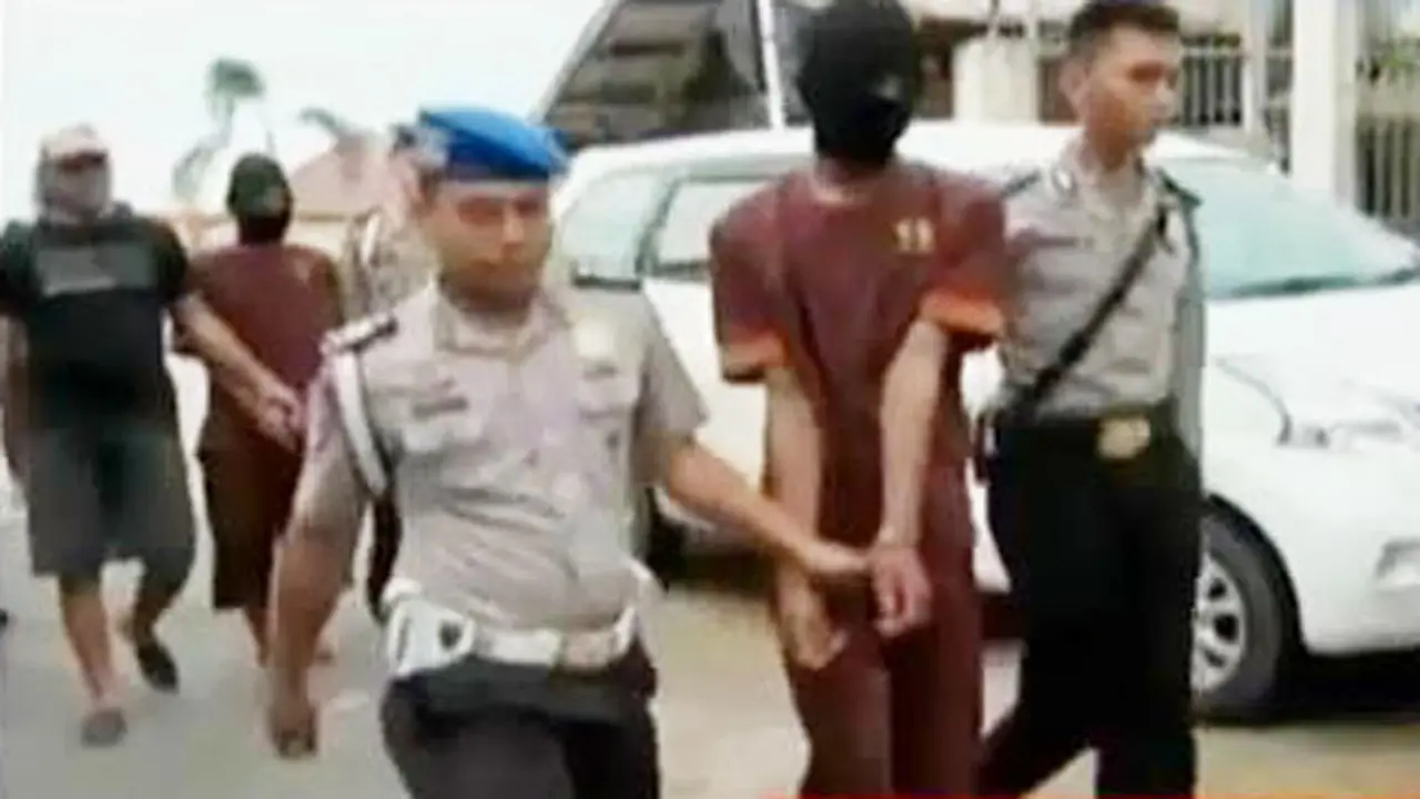 VIDEO: Pembunuh Satu Keluarga di Banyuasin Tertangkap
