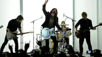 Foo Fighters Paling Diminati Tampil di Glastonbury 2015