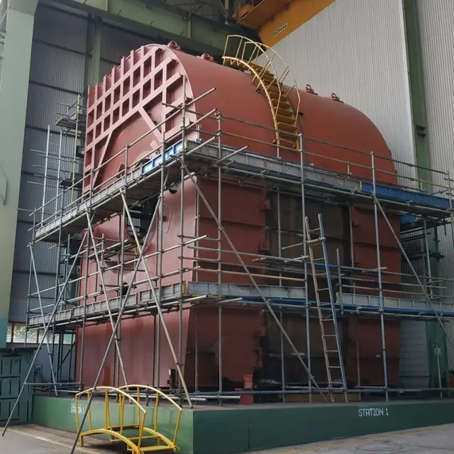 Barata Indonesia ekspor komponen pembangkit listrik yaitu Low Pressure Outer Casing ke Ulsan, Korea Selatan. (Barata Indonesia)