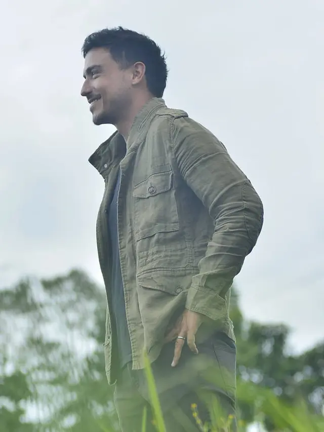 [Fimela] Hamish Daud