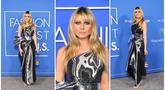 Foto kolase saat Heidi Klum menghadiri Fashion Trust US Awards 2023 di Goya Studios, Los Angeles, California, Amerika Serikat, 21 Maret 2023. (Monica Schipper/Getty Images/AFP), (Charley Gallay/Getty Images for Fashion Trust U.S./AFP)