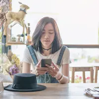 Ilustrasi perempuan cantik/copyrightshutterstock/Marquess789