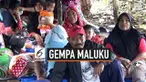 Pengungsi korban gempa Ambon protes tidak ada makanan. Pemerintah setempat mengakui bantuan sangat terbatas.