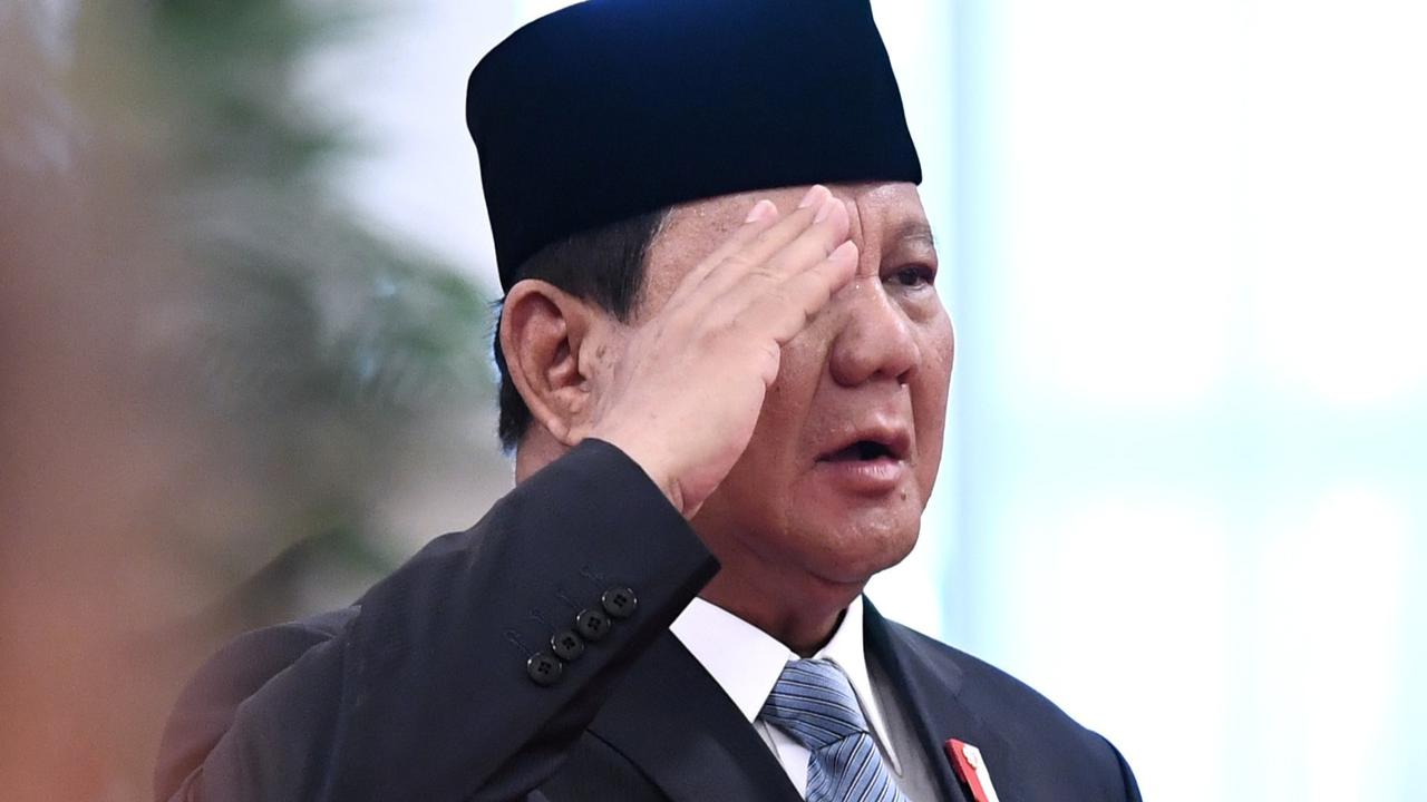 TOP NEWS: Prabowo Gebrak Meja Pidato Perdana Jadi Presiden| Teddy & Luhut Kejutan di Istana