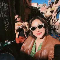 Gaya Aesthetic Para Artis Berkunjung ke Pasar Tradisional Maroko termasuk Bunga Citra Lestari dan Yuki Kato. [@itsmebcl]
