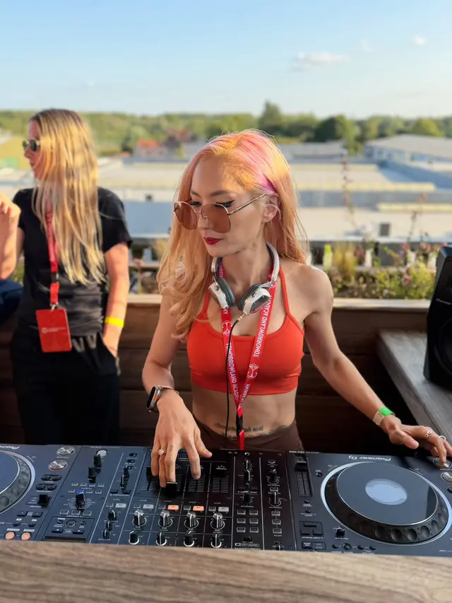 DJ Puput Carolina. (ist)