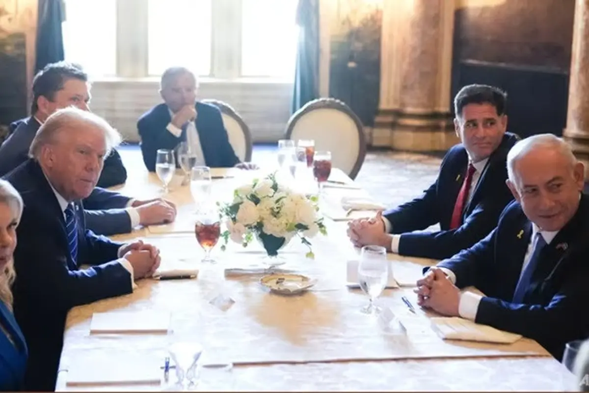 Capres Amerika Serikat dari Partai Republik Donald Trump bertemu dengan Perdana Menteri Israel Benjamin Netanyahu pada Jumat (26/7/2024).