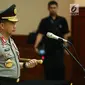 Kapolri Jenderal Tito Karnavian memimpin upacara kenaikan pangkat 14 perwira tinggi Polri di Rupatama Mabes Polri, Jakarta, Jumat (21/7). Mereka adalah pejabat di Kepolisian RI, Lembaga Pertahanan Nasional (Lemhannas) dan BIN. (Liputan6.com/Faizal Fanani)