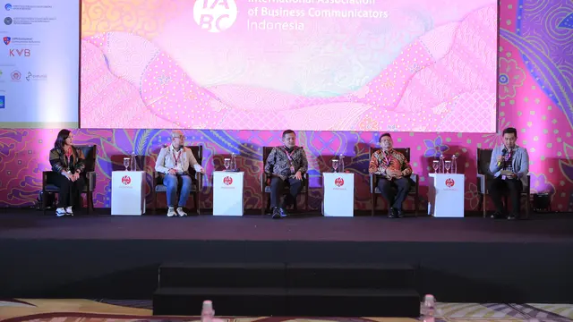 Konferensi IABC Indonesia bertema 'Towards 2023: Communicating for Impact', JAkarta Desember 2022.