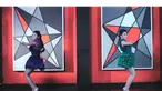Duo dangdut Duo Serigala menghebohkan masyarakat Indonesia dengan segala sensasinya. Dari mulai goyang drible, foto bugil, sampai siap berpose panas di majalah luar negeri. Seperti apa ceritanya, saksikan di Starlite!