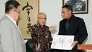 Citizen6, Jakarta: Untuk pertama kalinya seorang Perwira TNI Angkatan Laut menerima gelar “ DAN III Internasional ” dari Soke Kushin Ryu Karatedo dan Konshin Ryu Jiu Jitsu yang sengaja datang langsung dari Jepang. (Pengirim: Badarudin Bakri)