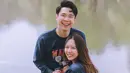 Pasangan muda Sisca Kohl dan Jess No Limit umumkan kabarkan kehamilan pertama. Sembari liburan ke Korea, pasangan sultan ini berbagi kabar bahagia di Instagram [@jessnolimit]
