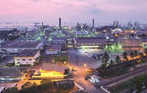 Perusahan investasi Petrokimia asal Cilegon, Lintas Citra Pratama (LCP), memulai pembangunan pabrik bahan baku plastik Polyethylene Terephthalate (PET)