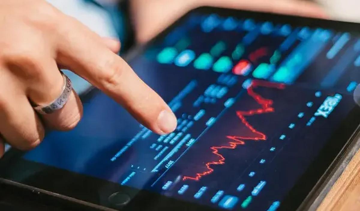 Dilansir dari IOL, Chantal Marx, seorang kepala riset investasi FNB Wealth and Investments mengatakan, wanita lebih unggul dalam berinvestasi.