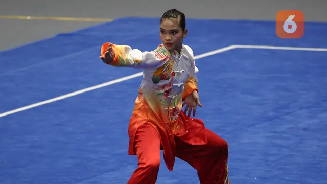 Foto: Aksi Gemilang Alisya Mellynar saat Sabet Emas di Cabor Wushu SEA Games 2021 Vietnam