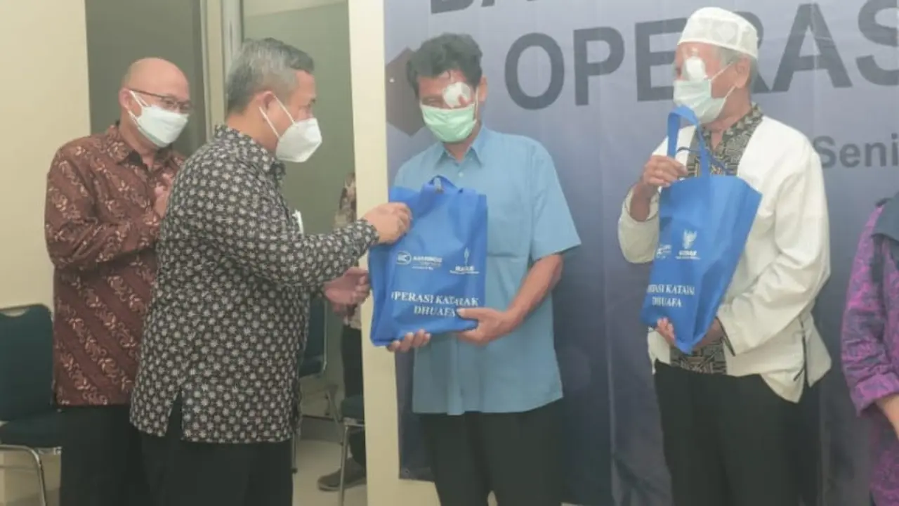 Askrindo dan BAZNAS Gelar Operasi Katarak Gratis Warga Tidak Mampu di Jabodetabek
