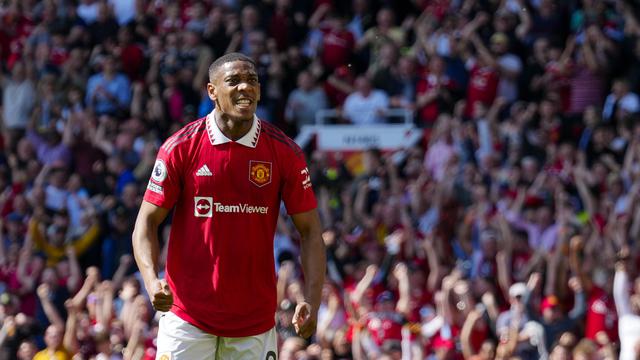 Gol Martial dan Garnacho Antar MU Kalahkan Wolverhampton di Liga Inggris