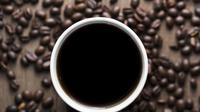Terkenal sebagai minum nol kalori, kopi sangat cocok dikonsumsi untuk menurunkan berat badan. (Foto dok: Freepik/jcomp).