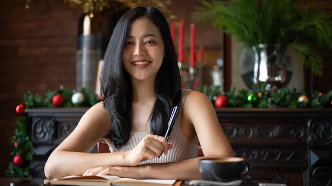 wanita agustus memiliki hidup bahagia