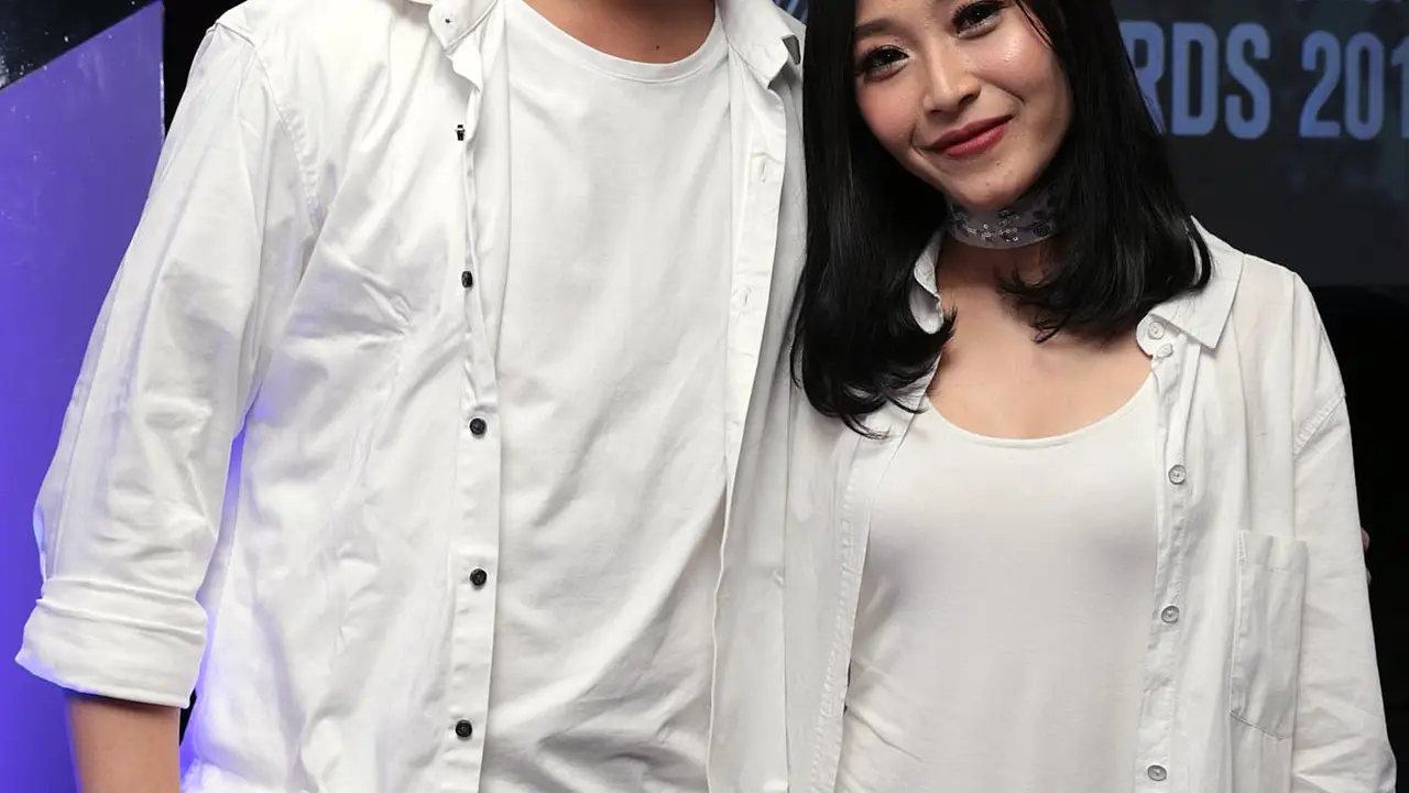 Rinni Wulandari dan Jevin Julian