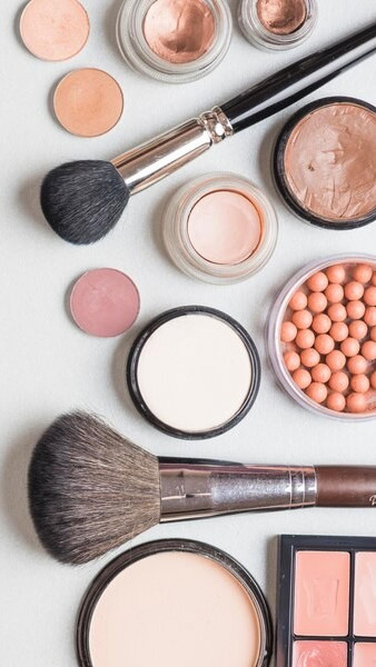 Panduan Menghitung Masa Kedaluwarsa Makeup