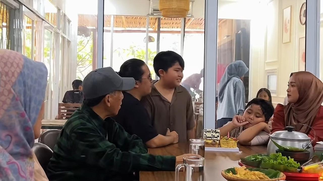 8 Potret Ririe Fairus dan Ayus Kompak Rayakan Ulang Tahun Anak, Ungkap Mantan Suami Sudah Punya Pasangan Baru - Nikahi Nissa Sabyan?