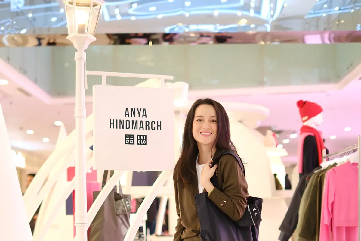 Perdana di Indonesia, Koleksi Kolaborasi UNIQLO x Anya Hindmarch yang Playful dan Menggemaskan Resmi Rilis