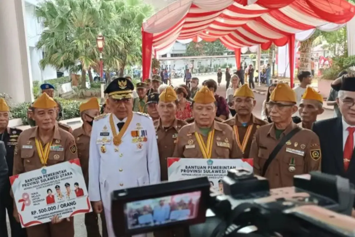 Pengurus LVRI Sulut bersama Gubernur Sulut Olly Dondokambey.