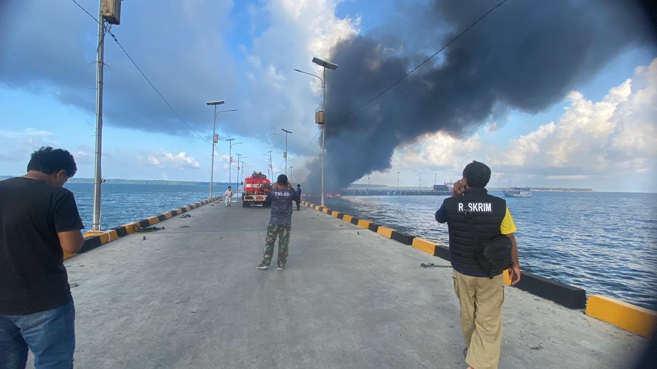 KM Citra Anugrah Meledak di Pelabuhan, Kapten dan ABK Meninggal