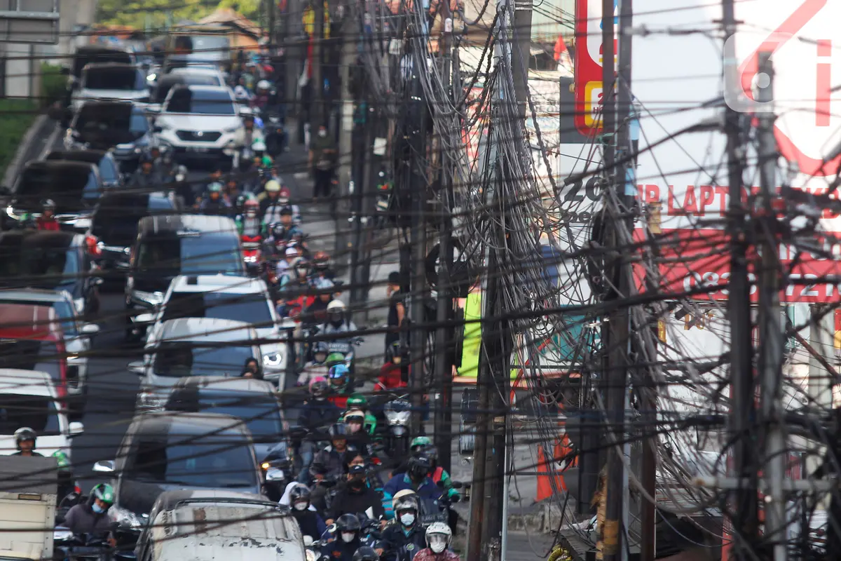Kabel Semrawut di Jakarta