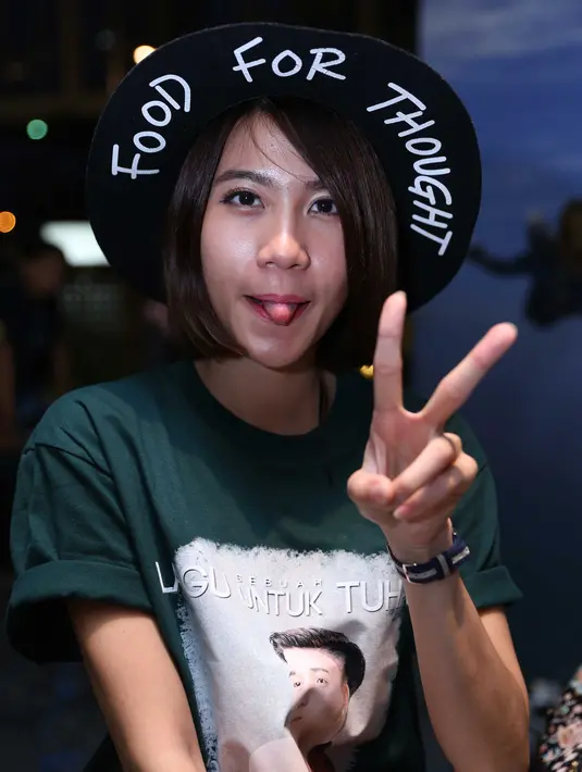 Film ‘Sebuah Lagu untuk Tuhan’ dijadwalkan tayang pada 29 Oktober 2015. Selain Gigi Chibi, sederet nama yang turut membintangi film ini seperti Eriska Rein, Stefan William, Dewi Yull, serta Nina Zatulini. (Nurwahyunan/Bintang.com)