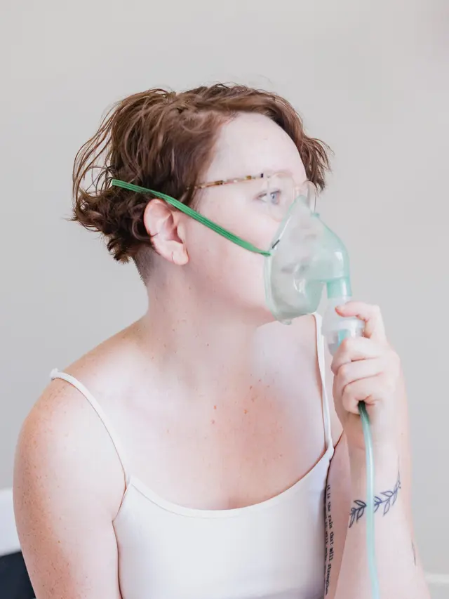 Contoh ilustrasi seseorang memiliki gangguan pernafasan