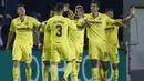 Para pemain Villarreal merayakan gol Castillejo saat melawan Real Madrid pada laga terakhir La Liga di Ceramica stadium, Villarreal, (19/5/2018). Real Madrid bermain imbang 2-2. (AP/Alberto Saiz)