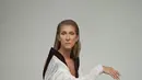 Celine Dion jadi penyanyi yang tidak terkenal dengan suara merdu melainkan juga paras cantik [@celinedion]