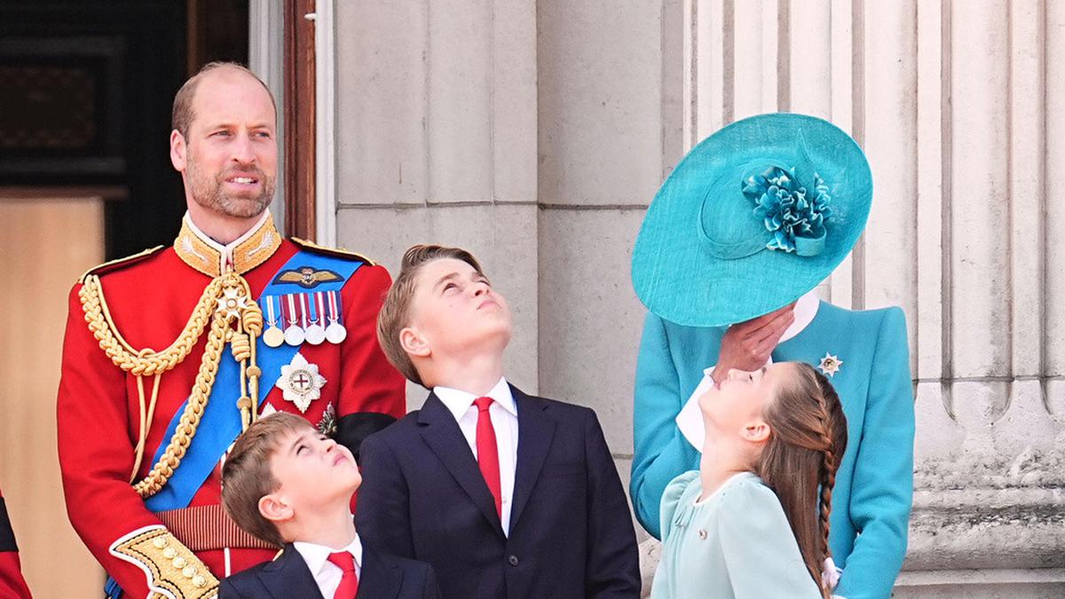 6 Potret Tingkah Imut Pangeran Louis dan Kedua Kakaknya di Trooping the Colour 2025