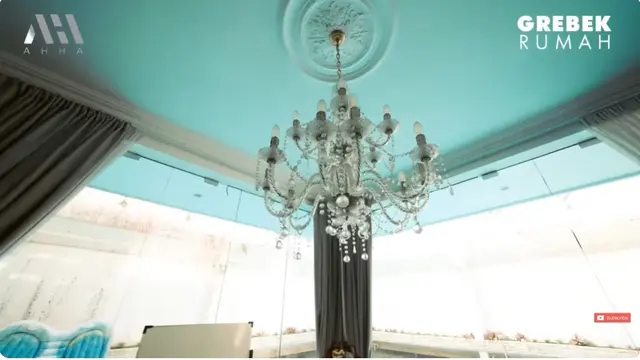 6 Potret Ruang Tamu di Rumah Lesti Kejora, Desain Interior Mewah dan Hangat