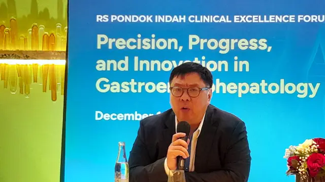 Chief Executive Officer RS Pondok Indah Group, dokter Yanwar Hadiyanto, MARS mengungkapkan lewat Forum RS Pondok Indah Clinical Excellence Forum pada Minggu, 14 Desember 2025  wawasan dan keterampilan para tenaga medis diperbarui dengan teknologi terbaru.