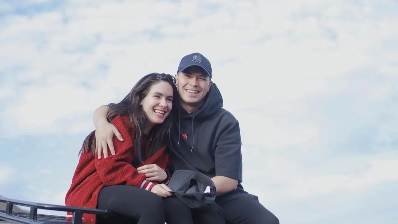 Steffi Zamora dan Fero walandouw punya wajah yang mirip
