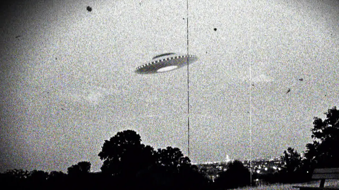 Benda Asing Mendarat di Tanah Las Vegas, UFO?