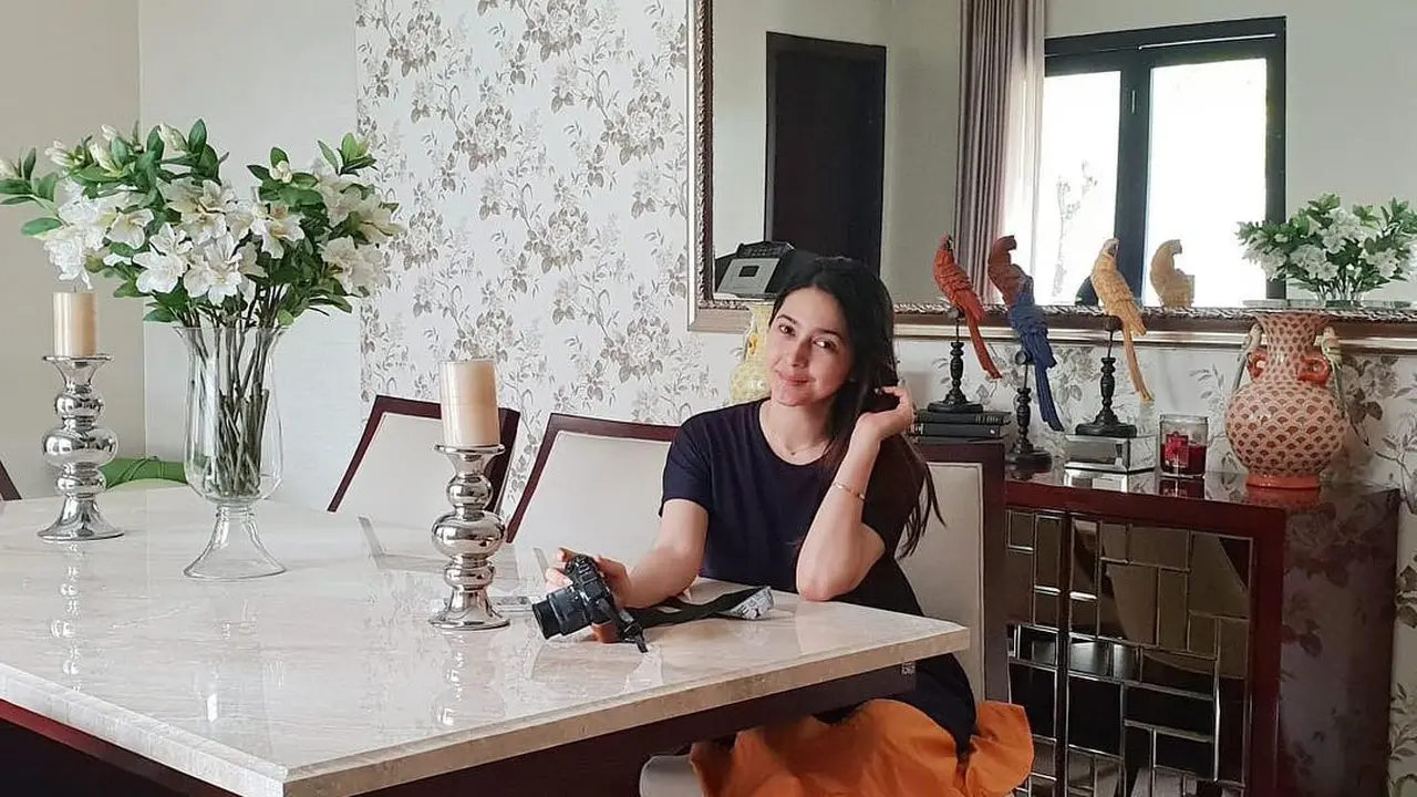 6 Foto Rumah Nabila Syakieb, Kamar Putrinya Mewah Banget