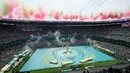Piala Dunia 2026 resmi dimulai dengan ditandai dengan upacara pembukaan yang berlangsung di Stadion Azteca, Mexico City, Jumat (12/6/2026) dini hari WIB. (AP Photo/Ricardo Mazalan)