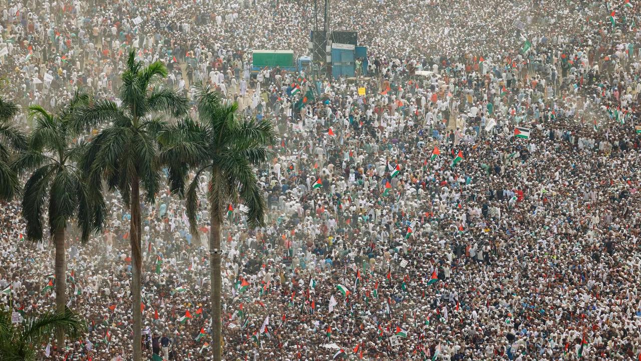 Lautan manusia sesaki aksi solidaritas untuk warga Palestina di Bangladesh
